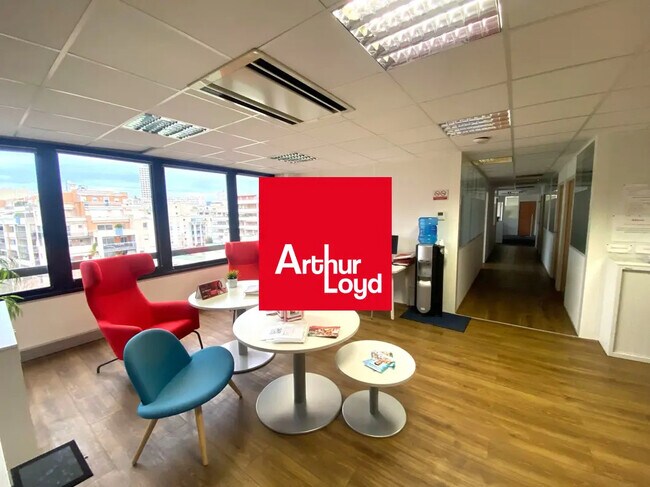 Plus de détails pour 141 Avenue Du Prado, Marseille - Bureau à louer