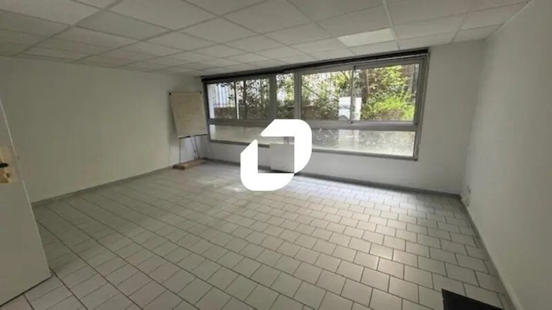 Bureau dans Paris à louer - Photo intérieure – Image 3 sur 7