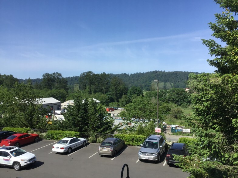 14703 1st Ln NE, Duvall, WA à vendre - Photo de l’immeuble – Image 2 sur 7