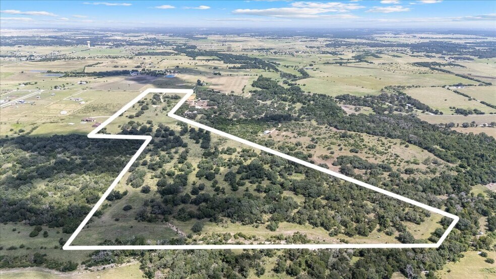 2401 County Road 219, Florence, TX à vendre - Photo de l’immeuble – Image 3 sur 9