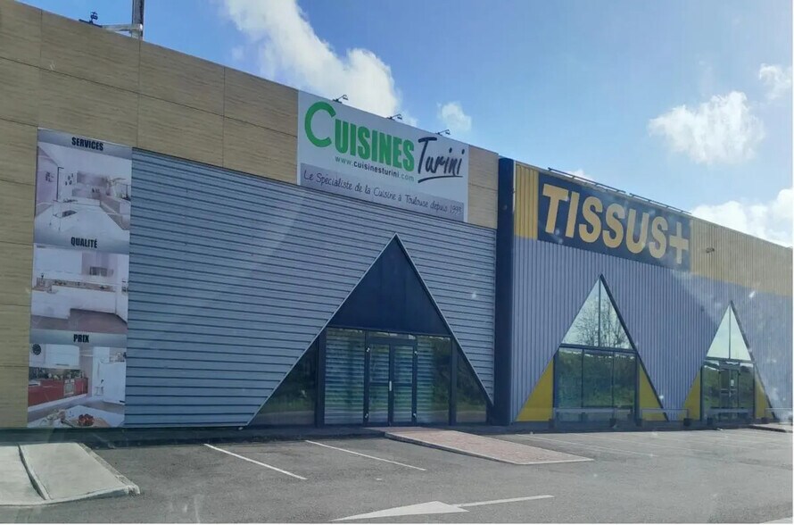 Local commercial dans Portet-sur-Garonne à louer - Photo de l’immeuble – Image 1 sur 1