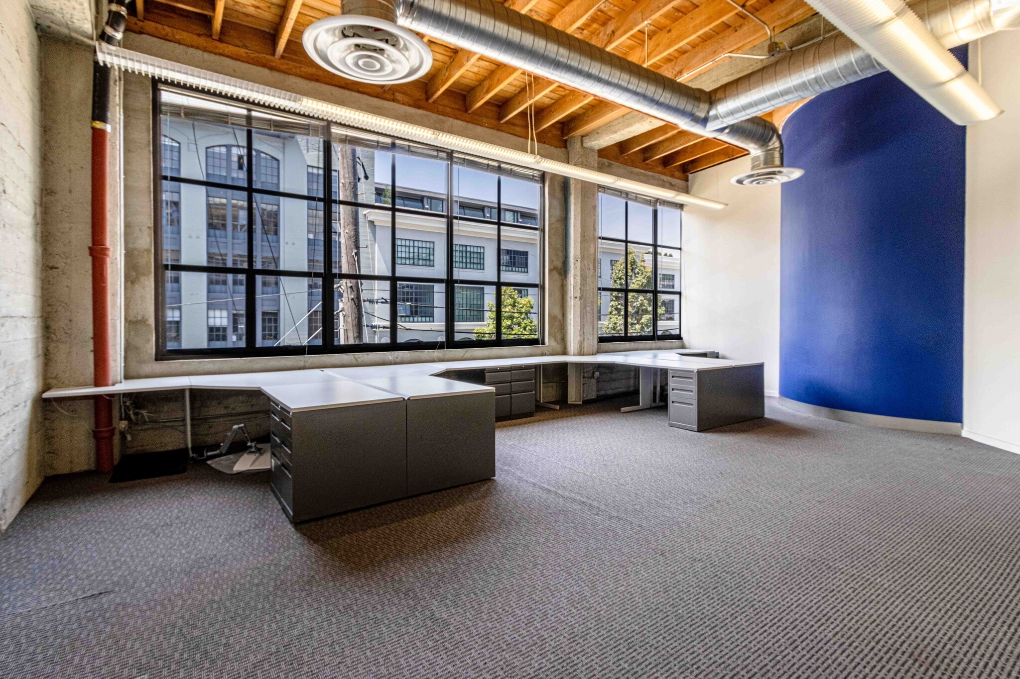 577 2nd St, San Francisco, CA à louer Photo intérieure– Image 1 sur 5