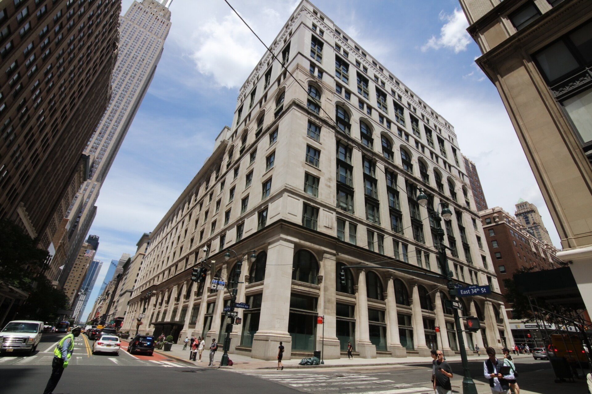188 Madison Ave, New York, NY à louer Photo de l’immeuble– Image 1 sur 5