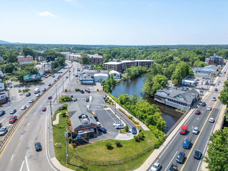 1455-1457 VFW Pky, West Roxbury, MA à louer - Photo de l’immeuble – Image 3 sur 9