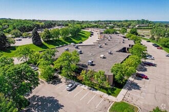 401-429 W Travelers Trl, Burnsville, MN - Vue aérienne vue de carte - Image1