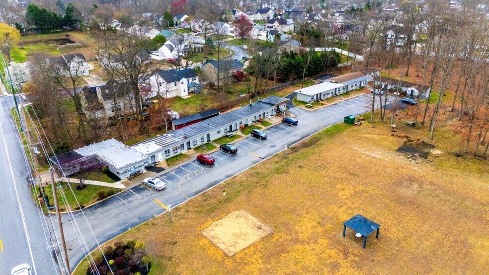899 Corkery Ln, Williamstown, NJ à vendre - Photo de l’immeuble – Image 2 sur 18