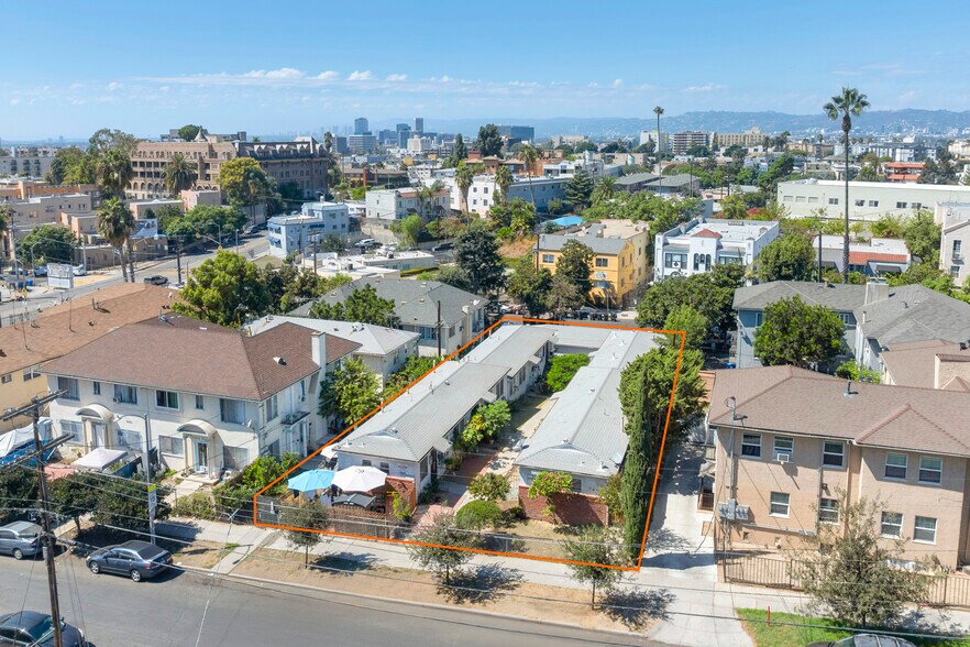 261 Witmer St, Los Angeles, CA à vendre - Photo principale – Image 1 sur 7