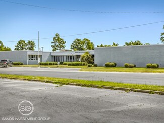 Plus de détails pour 152 Gateway Dr, Biloxi, MS - Bureau à vendre