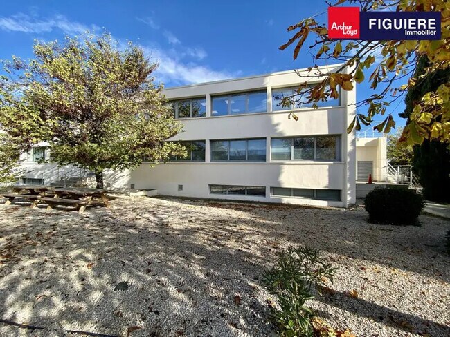 Plus de détails pour 355 Rue Albert Einstein, Aix-en-Provence - Bureau à louer