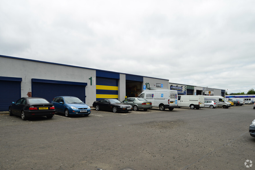 7-11 Kelvin Sq, Livingston à vendre - Photo principale – Image 3 sur 5