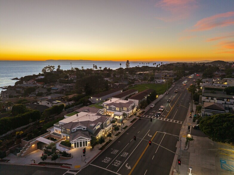 1363-1373 Coast Hwy, Laguna Beach, CA à vendre - Photo de l’immeuble – Image 3 sur 29