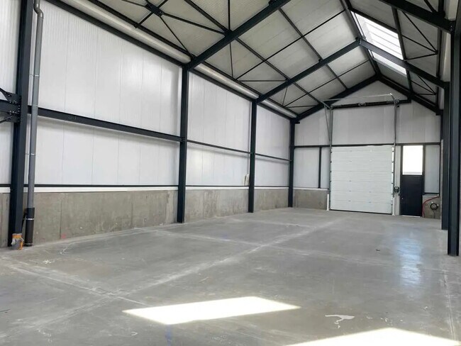 Plus de détails pour Industriel/Logistique à vendre