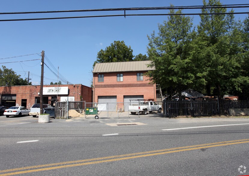 5706 Tuxedo Rd, Hyattsville, MD à vendre - Photo de l’immeuble – Image 2 sur 3