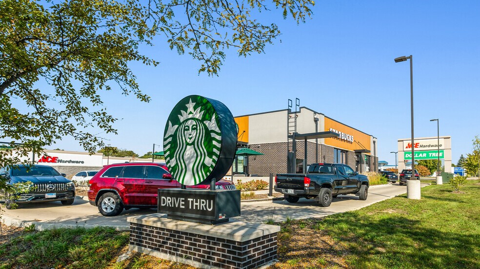 3320 N Lewis Ave, Waukegan, IL à vendre - Photo de l’immeuble – Image 2 sur 3