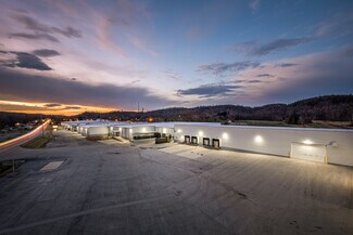 Plus de détails pour 555 E Water St, Borden, IN - Industriel/Logistique à louer