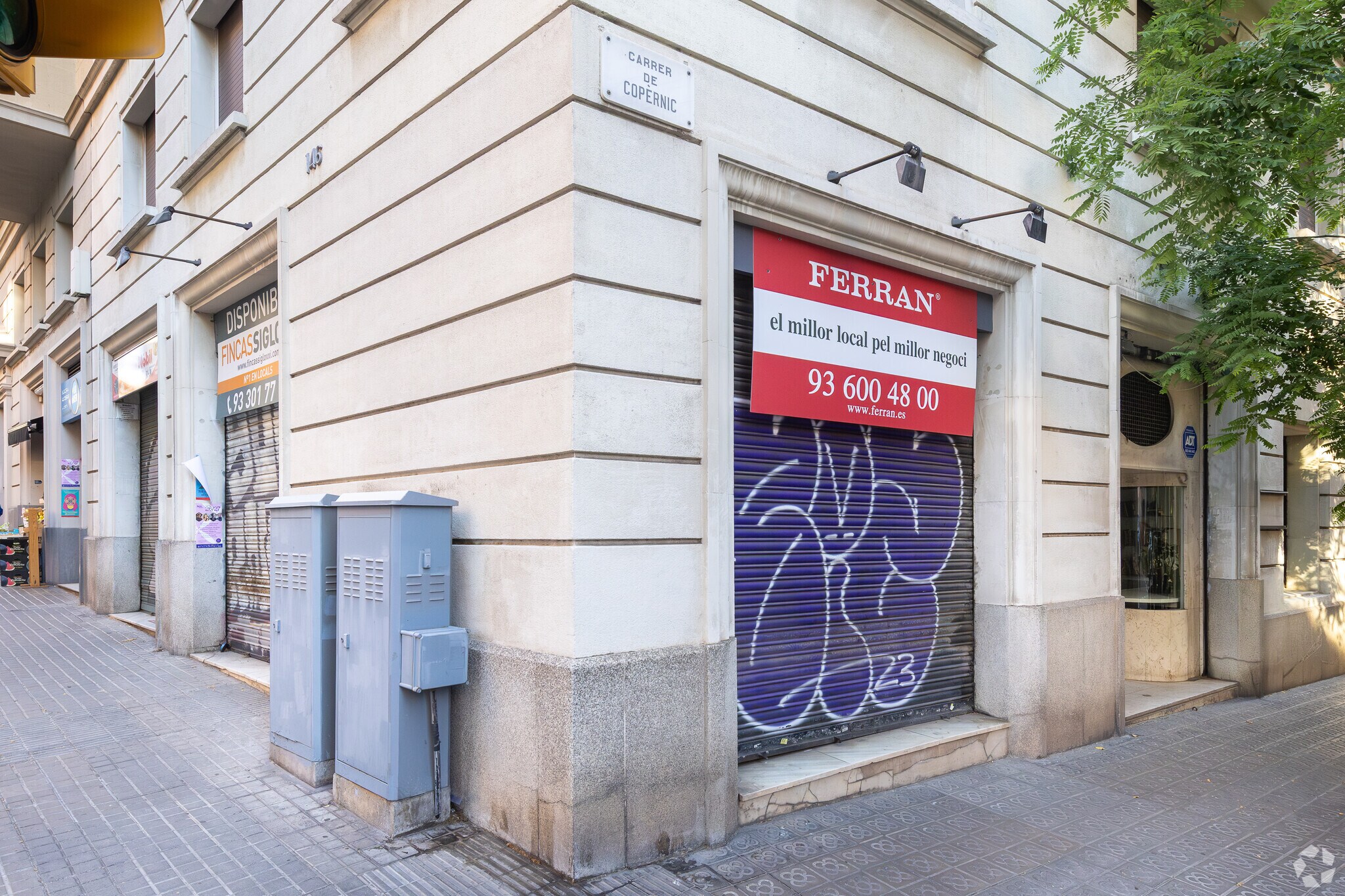 Local commercial dans Barcelone, Barcelona à louer Photo de l’immeuble– Image 1 sur 2