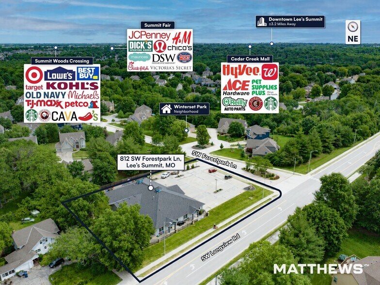 812 SW Forestpark Ln, Lee's Summit, MO à vendre - Photo de l’immeuble – Image 2 sur 2
