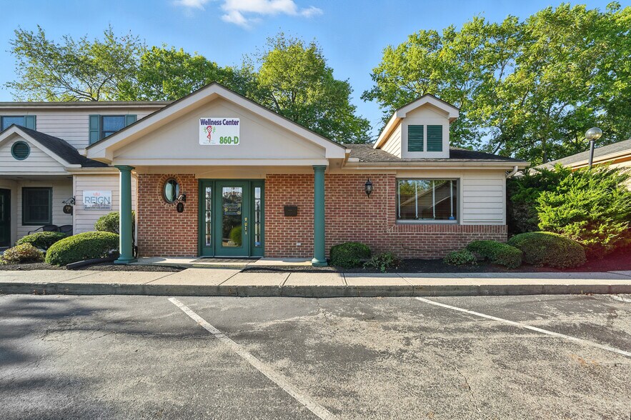860 E Franklin St, Dayton, OH à vendre - Photo principale – Image 1 sur 16