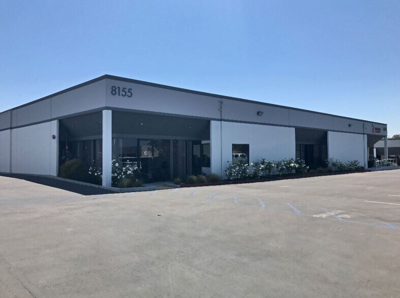 8155 Mercury Ct, San Diego, CA à louer - Photo de l’immeuble – Image 1 sur 4