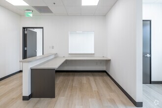 4809 Argonne St, Denver, CO à louer Photo intérieure– Image 2 sur 8