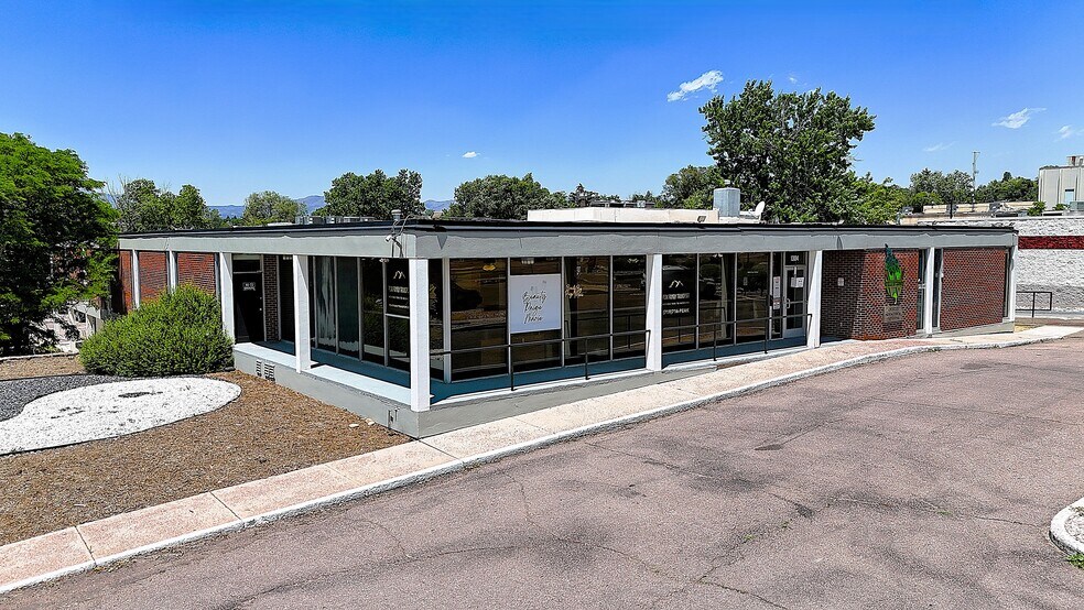 1304 N Academy Blvd, Colorado Springs, CO à vendre - Photo de l’immeuble – Image 1 sur 38