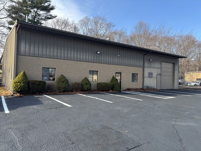 58 Industrial Ct, Seekonk, MA à louer - Photo principale – Image 1 sur 2