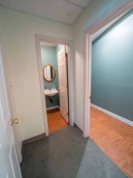 2054 Harobi Dr, Tucker, GA à louer - Photo intérieure – Image 3 sur 14