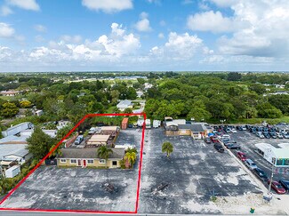 Plus de détails pour 1944 Aurora Rd, Melbourne, FL - Local commercial à vendre