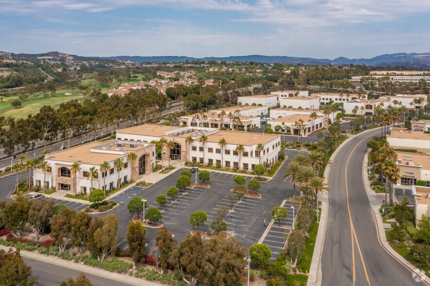 1225 Puerta del Sol, San Clemente, CA à louer - Aérien – Image 3 sur 3