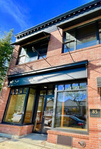 Plus de détails pour 85 Railroad Ave, Greenwich, CT - Local commercial à louer