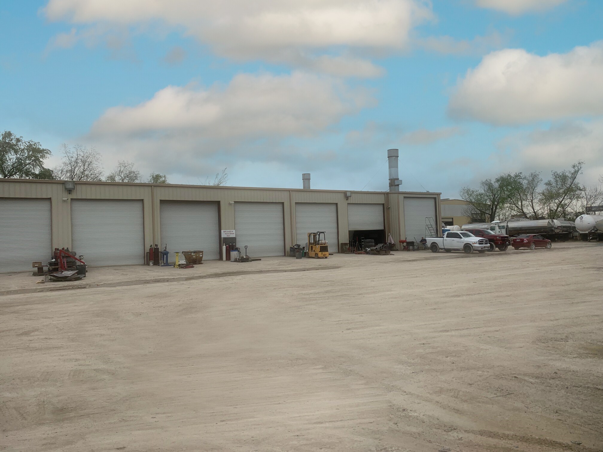 7119 Wright Rd, Houston, TX à louer Photo principale– Image 1 sur 3