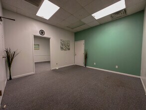 217 E Monroe St, Springfield, IL à louer Photo intérieure– Image 2 sur 5