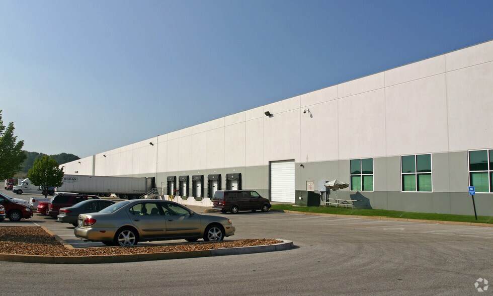 13257-13269 Corporate Exchange Dr, Bridgeton, MO à louer - Photo de l’immeuble – Image 2 sur 2
