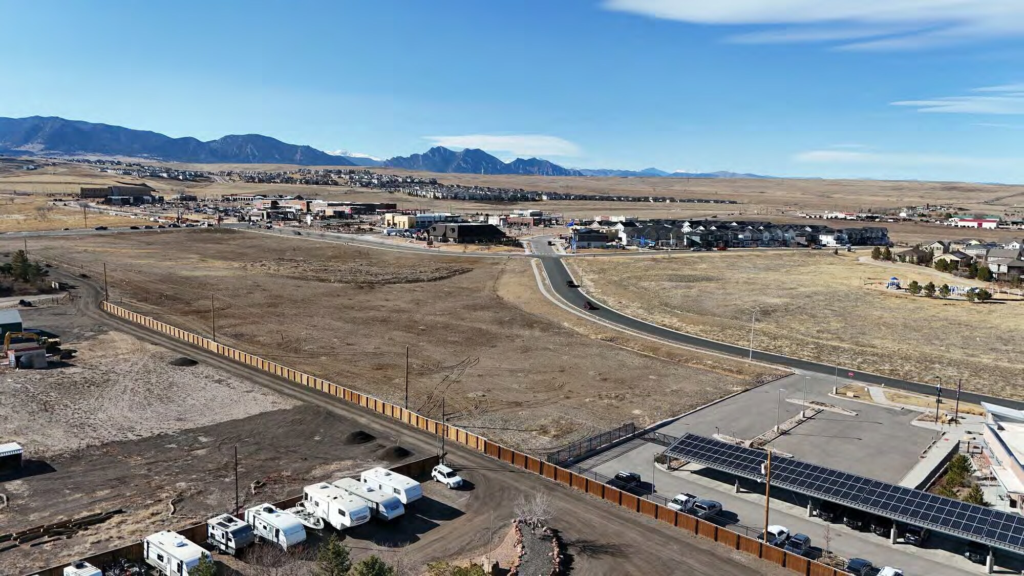 W 89th Dr, Arvada, CO à vendre Photo de l’immeuble– Image 1 sur 4
