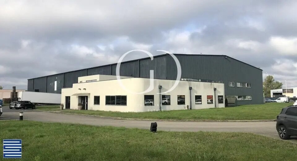 772 Rue De L'Industrie, Saint-André-de-Corcy à vendre Photo de l’immeuble– Image 1 sur 8