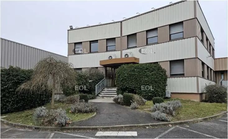 Industriel/Logistique dans Collégien à louer - Photo de l’immeuble – Image 2 sur 10