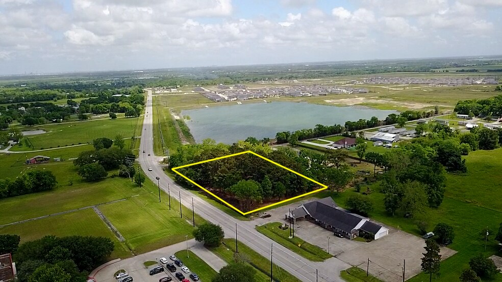 832 FM 1942, Crosby, TX à vendre - Photo principale – Image 1 sur 9
