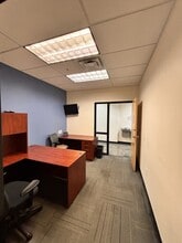 7220 N Lindbergh Blvd, Hazelwood, MO à louer Photo intérieure– Image 2 sur 3