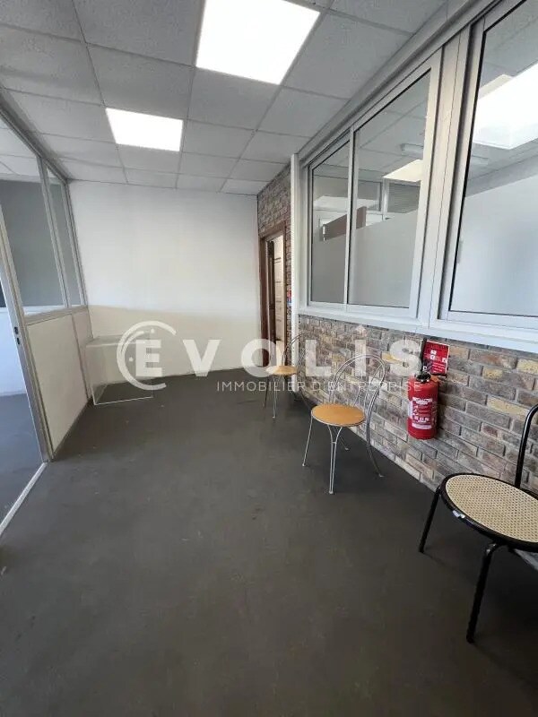 Plus de détails pour Bureau à louer