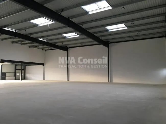 Plus de détails pour Chemin De La Chap Saint Antoine, Ennery - Industriel/Logistique à vendre