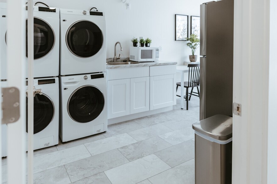 50 N Main St, Tooele, UT à louer - Photo de l’immeuble – Image 3 sur 12