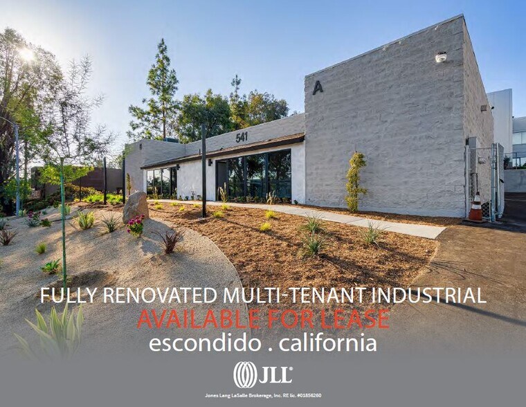 541 S Vinewood St, Escondido, CA à louer - Photo de l’immeuble – Image 1 sur 6
