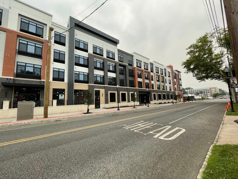 1222 South Ave, Plainfield, NJ à louer - Photo de l’immeuble – Image 3 sur 8