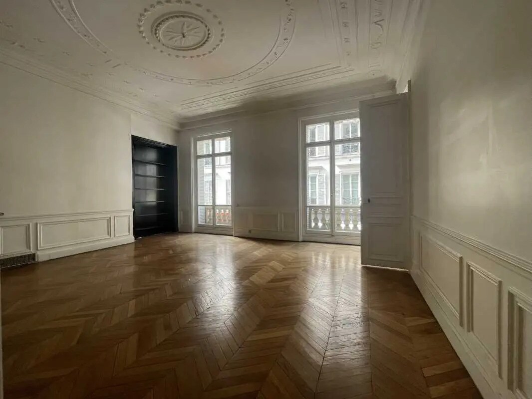 Bureau dans Paris à vendre Photo de l’immeuble– Image 1 sur 8
