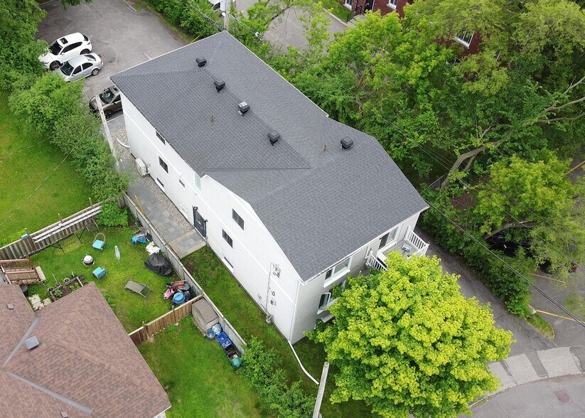 369 Lafontaine Ave, Ottawa, ON à vendre - Photo de l’immeuble – Image 2 sur 28