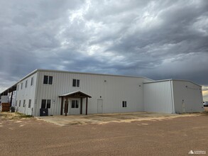 850 Lone Tree Cir, Nunn, CO à louer Photo de l’immeuble– Image 2 sur 20
