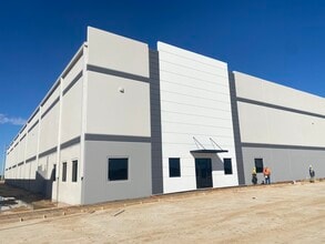 2574 Discovery Hills Pky, Brookshire, TX à vendre Photo intérieure– Image 1 sur 2