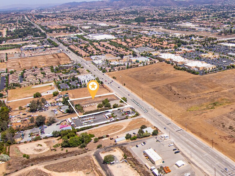 Jefferson Ave, Murrieta, CA à vendre - Aérien – Image 3 sur 5