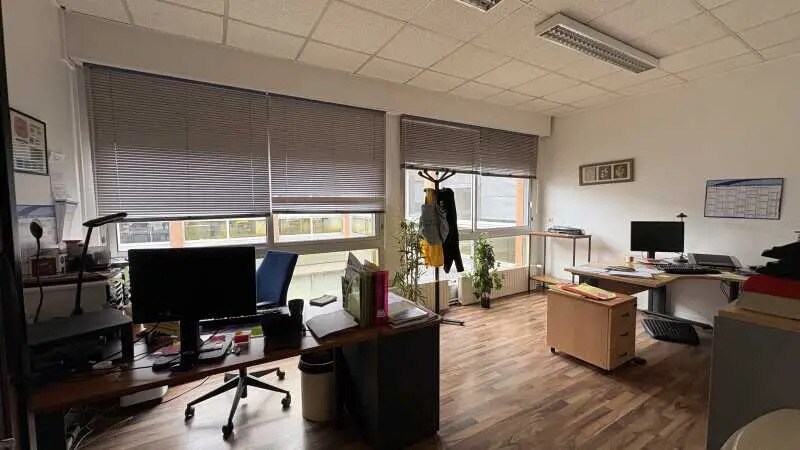 Bureau dans Orléans à louer - Photo de l’immeuble – Image 2 sur 7