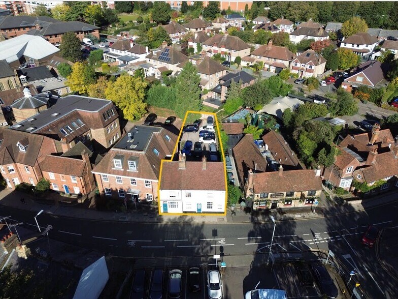 24-28 High St, Rickmansworth à vendre - Photo de l’immeuble – Image 3 sur 11